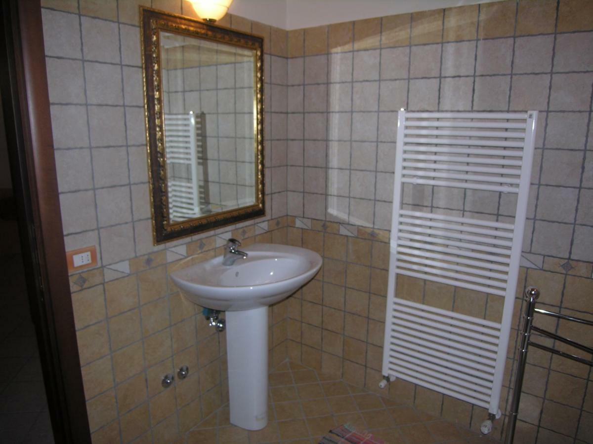 Residence Baia Vallugola Castel di Mezzo المظهر الخارجي الصورة